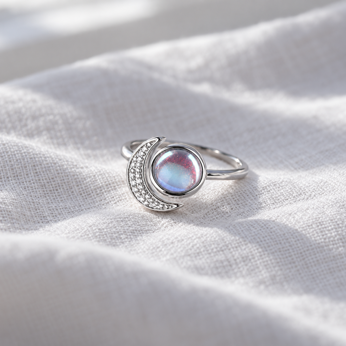 Mikazuki Ring