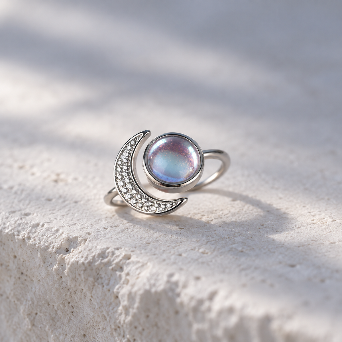 Mikazuki Ring