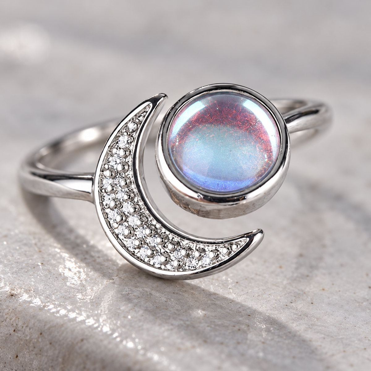 Mikazuki Ring